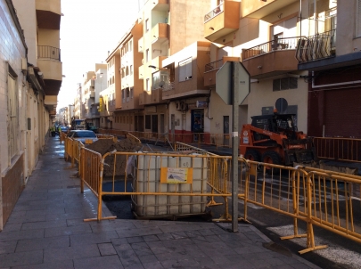Ejecución de nueva canalización para gas en Torrevieja, Alicante.