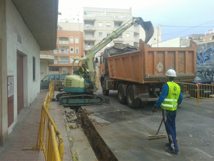 Ejecucion de nueva canalizacion para servicio de agua potable
