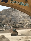 Preparando zona de carga de camiones en la zona de Machaqueo